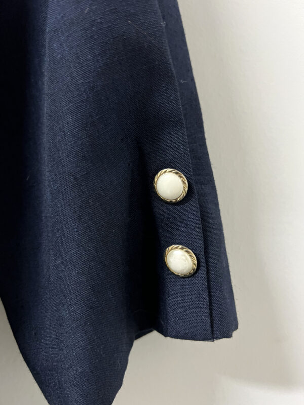 5 Vestido Azul Marino Doble Abotonadura Detalles2